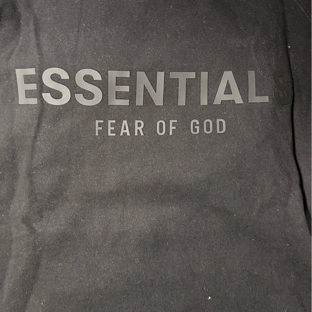Essential hoodie